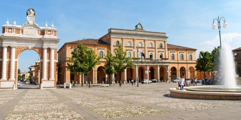 Santarcangelo: nonostante sanzioni e chiusure sbocciano circoli privati