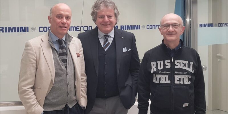 Difficoltà per i commercianti riminesi in questi primi giorni di obbligo di Green Pass per accedere ai negozi. Calo delle vendite generalizzato e deterioramento della parte relazionale tra negoziante e cliente