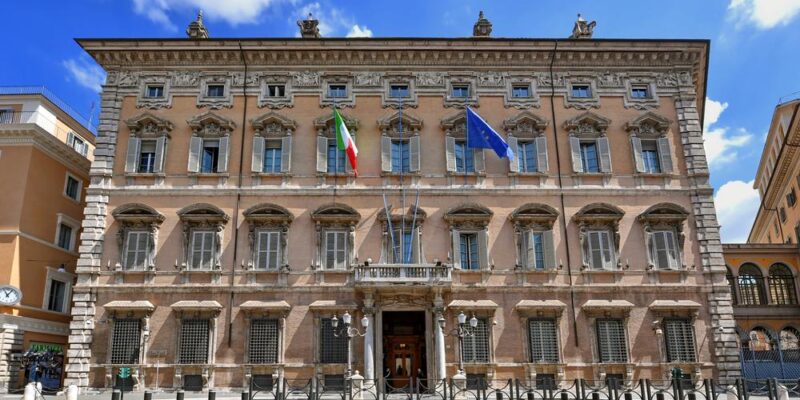 Manovra: la maggioranza “stringe” sugli emendamenti, priorità a fisco e casa